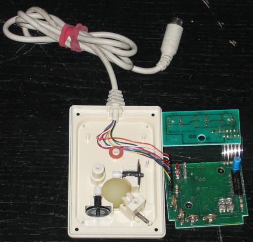 Acorn Archimedes Mouse Type 1 insides