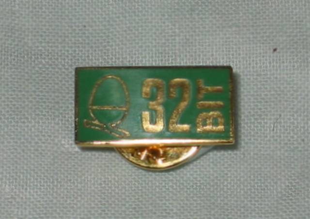Acorn 32 bit badge
