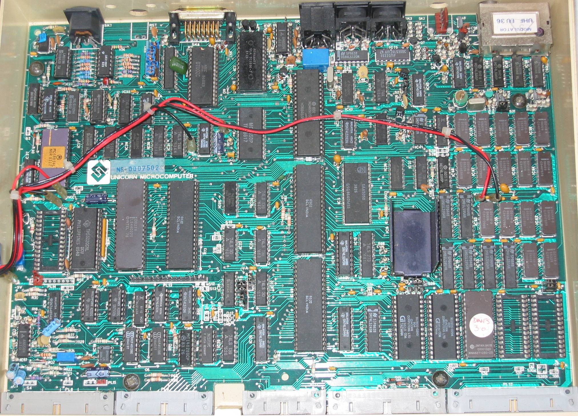 SCL Unicorn circuit board hi-res