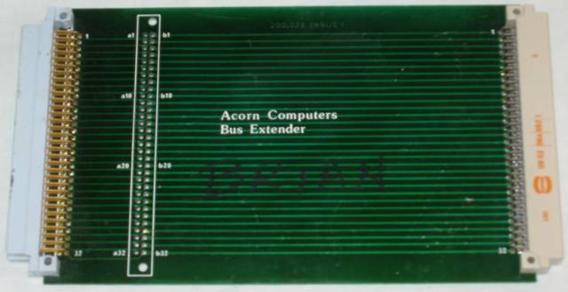 Acorn Bus extender front