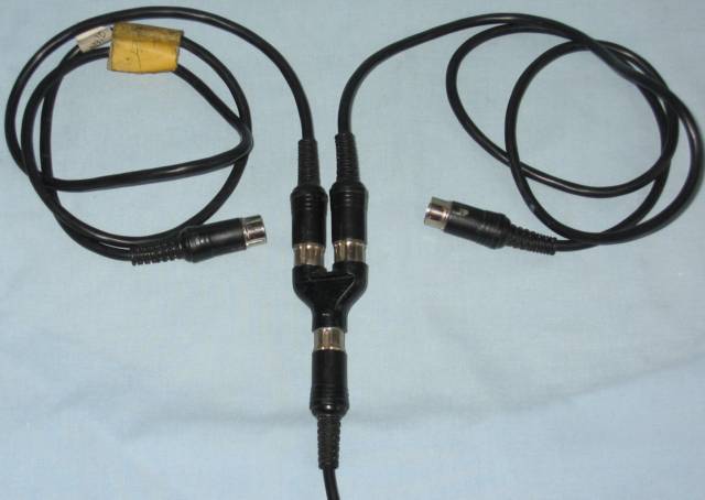 Acorn Econet T-pieces and cables